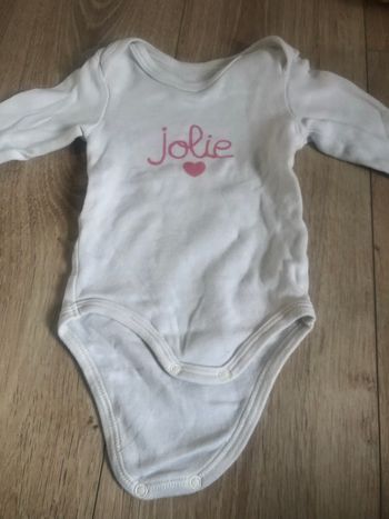 Bodies fille 3 mois