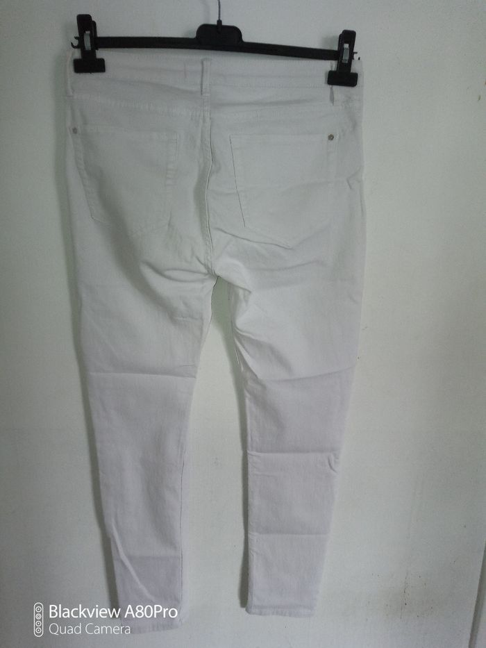 Pantalon blanc Mango - photo numéro 2