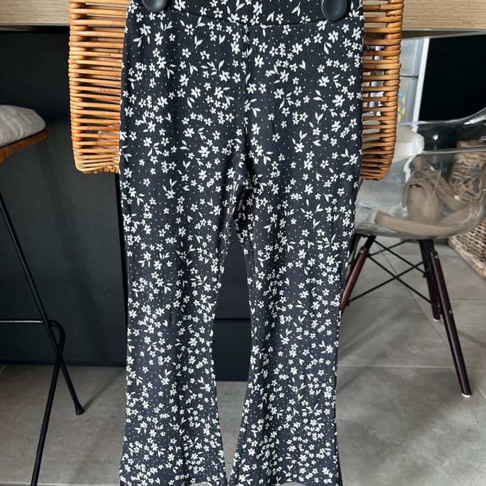 Ensemble à fleurs - photo numéro 4