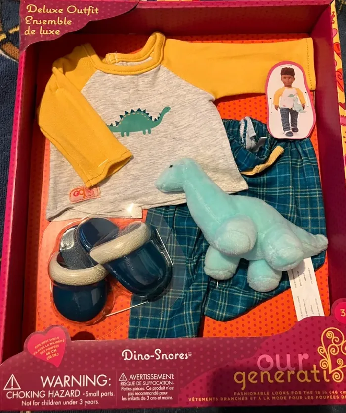 Pyjama pour poupée thème dinosaures
