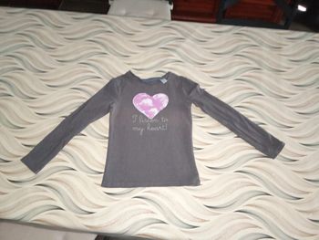 Tee-shirt motif coeur Okaïdi 8 ans