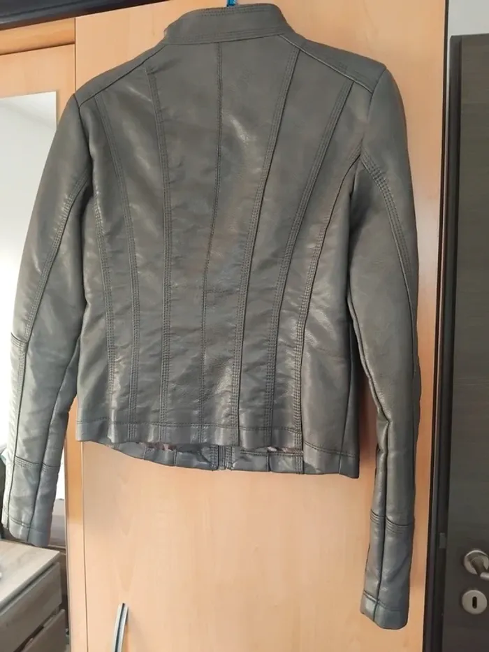 Veste courte - photo numéro 3
