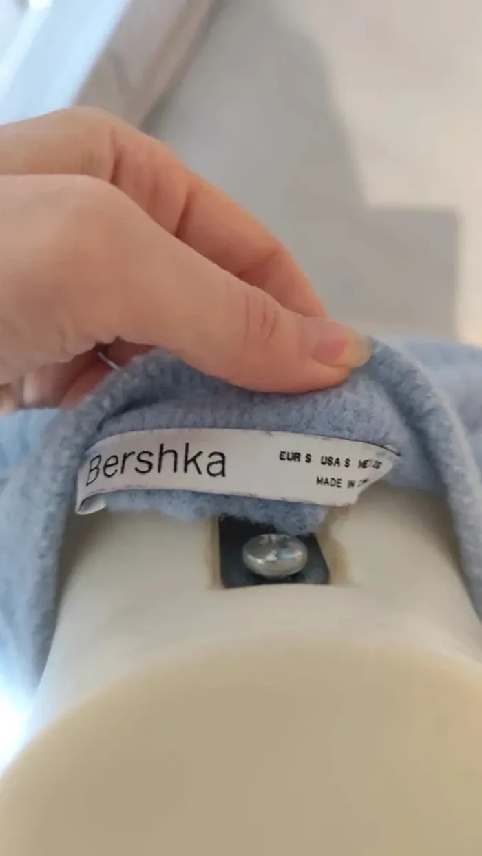 Pull court bleu T36 - Bershka - photo numéro 4