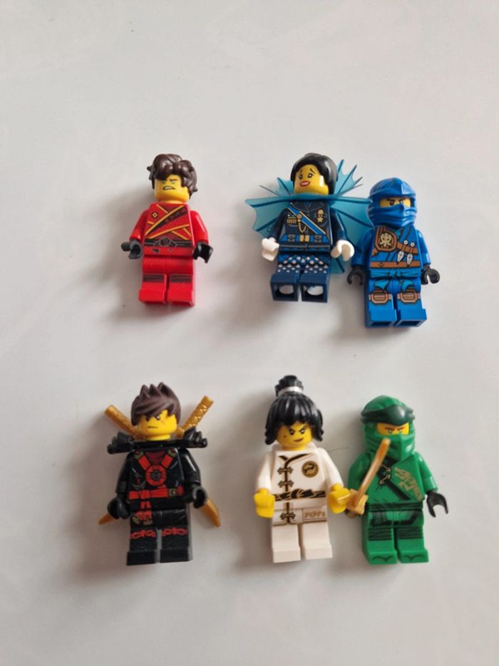 Lot figurines lego ninjago