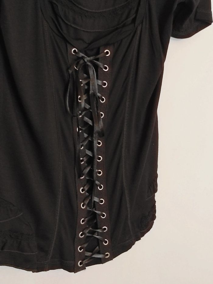 Haut noir à lacets - photo numéro 2