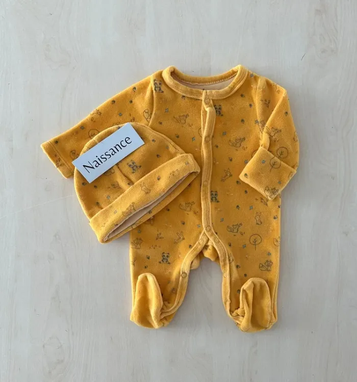 Pyjama et bonnet naissance 50 cm