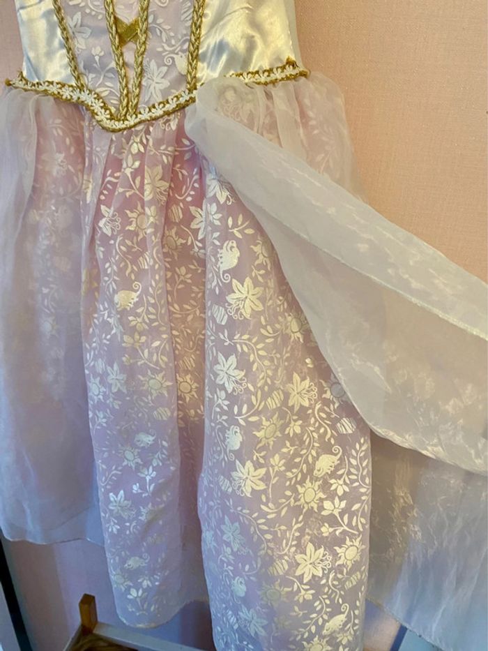 Robe Rayponse 6 ans Disneyland - photo numéro 4