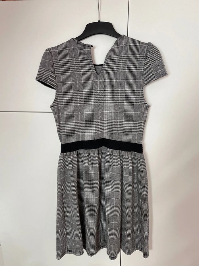Robe Naf Naf taille M - photo numéro 3