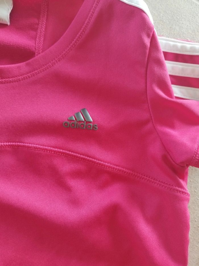 Tee-shirt Adidas 9-10 ans - photo numéro 2