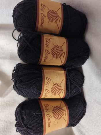 Lot 4 pelote noir 100gr