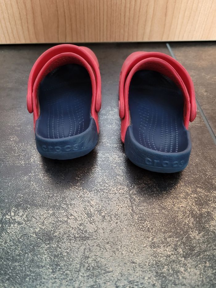 Crocs  rouge - photo numéro 5