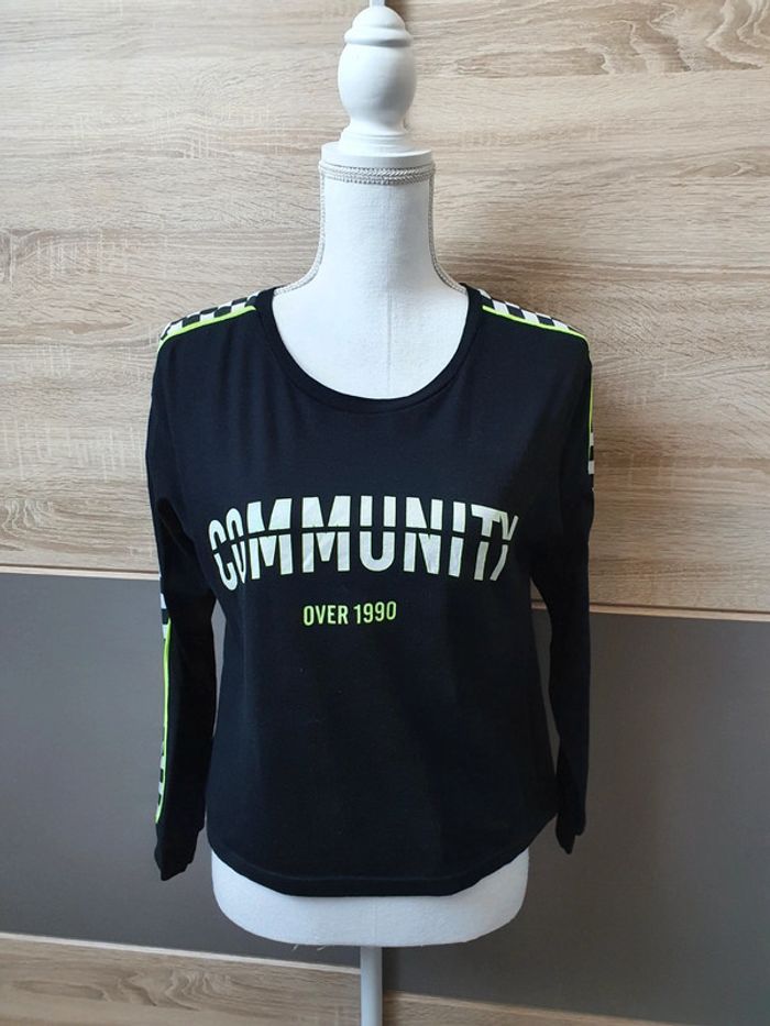 Haut court longues manches