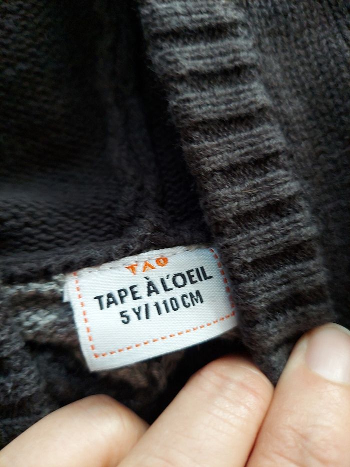 Pull tape a l oeil 5ans - photo numéro 2