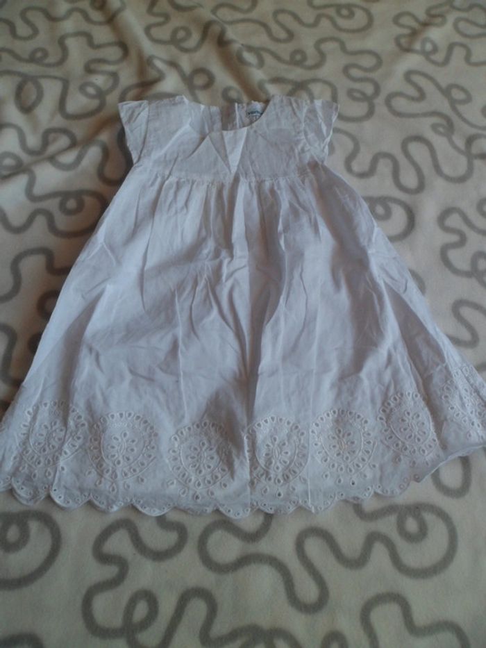 Robe 18 mois