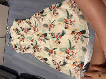 Robe avec fleurs