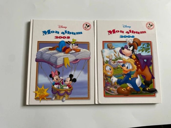 Lot de deux livres Disney, mon album, 2005 et 2006