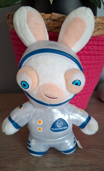  Peluche lapin crétin du Futuroscope interactive