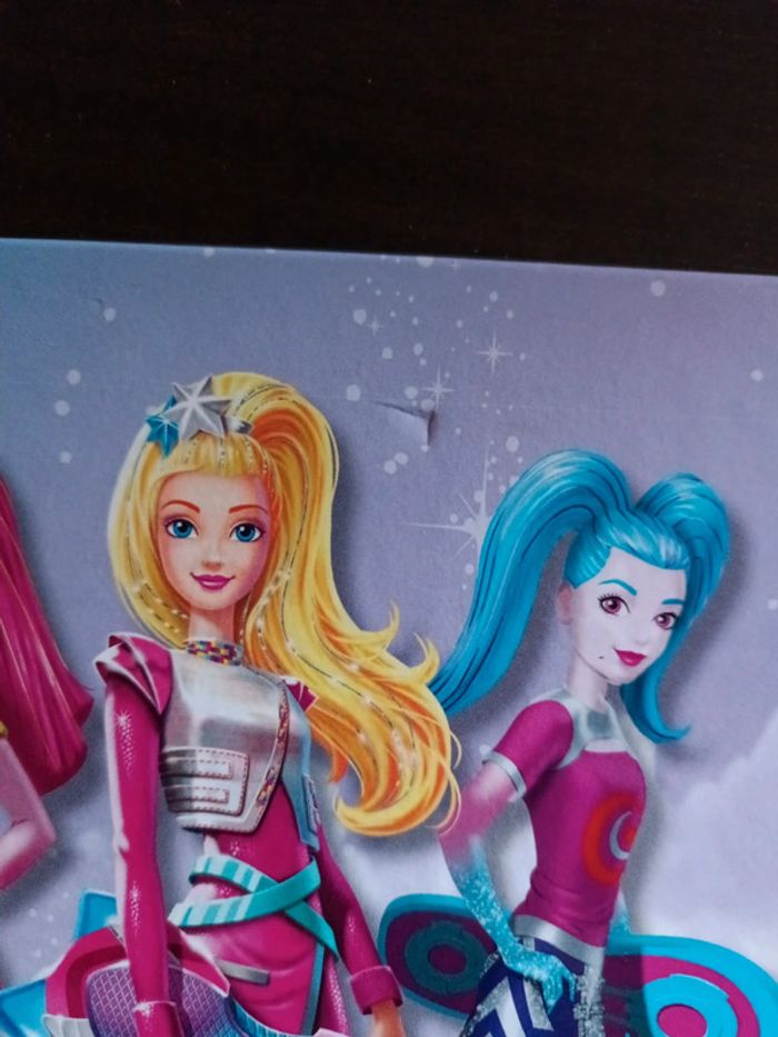 Livre Barbie aventure dans les étoiles - photo numéro 3