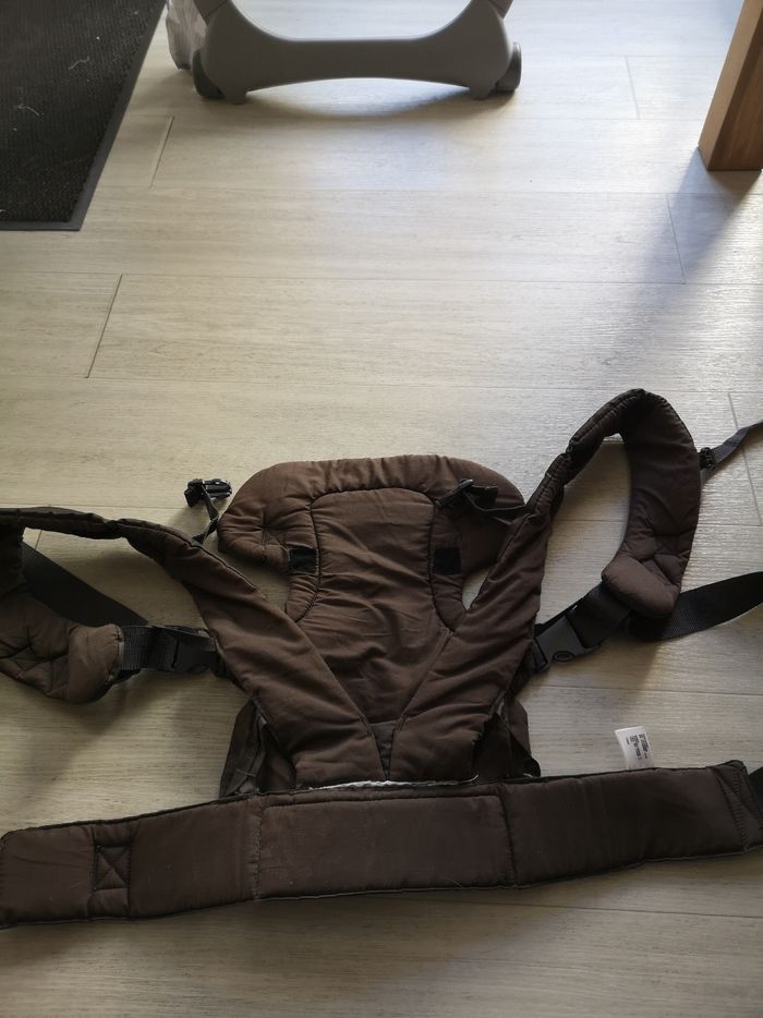 Porte bébé - photo numéro 3