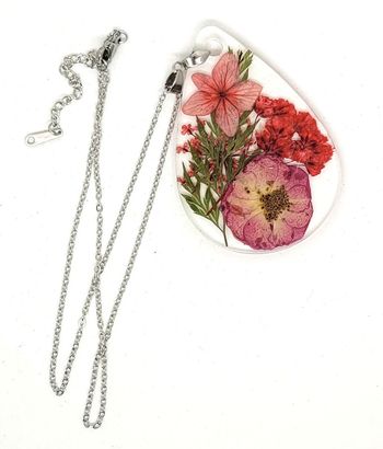 Bijoux création collier fleurs séchées nature