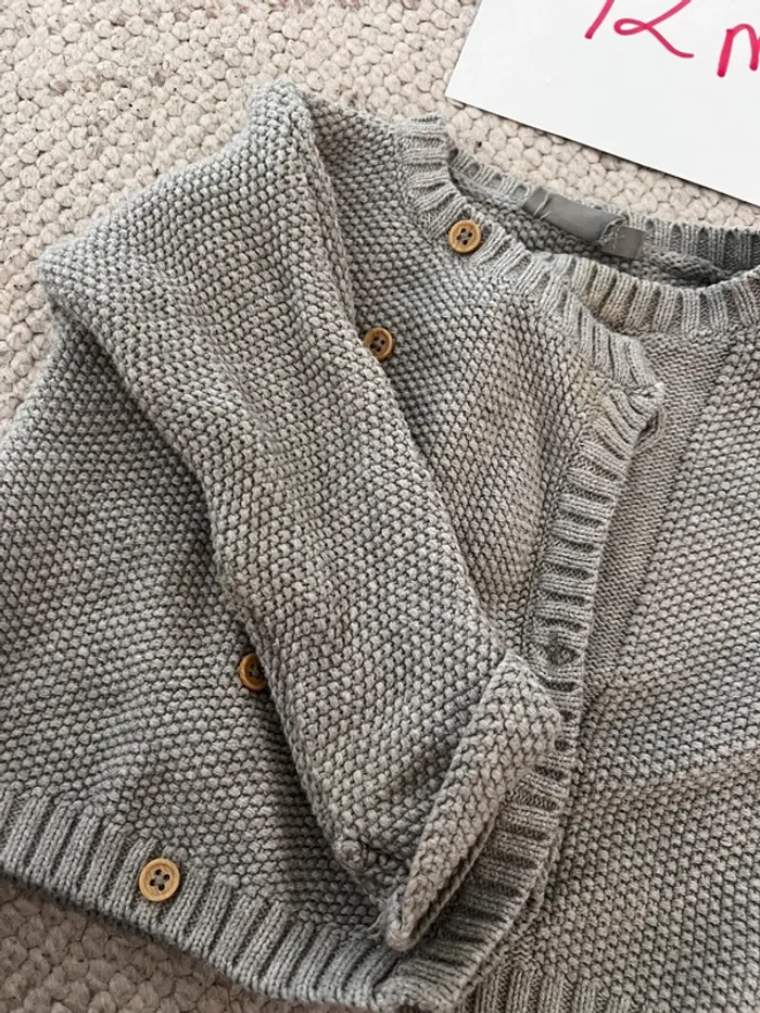 Gilet 12 mois - photo numéro 4