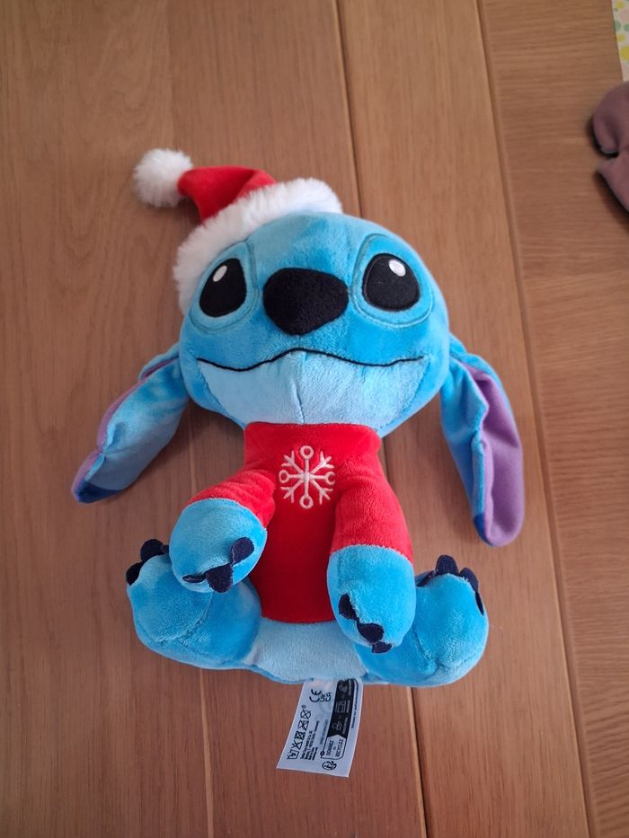 Peluche stitch Noël - photo numéro 4