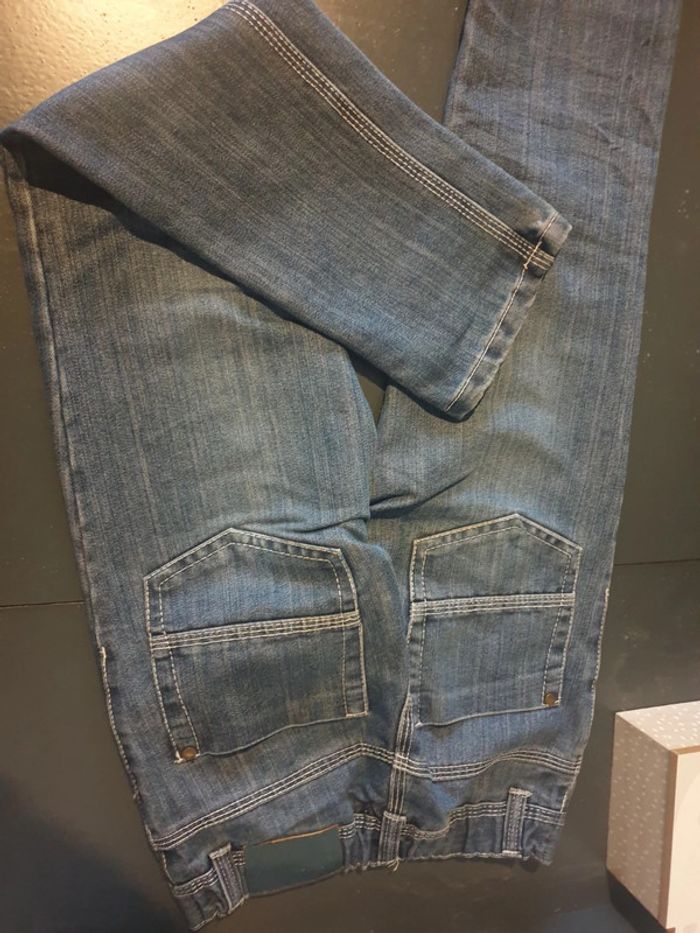 Jean brut - photo numéro 2