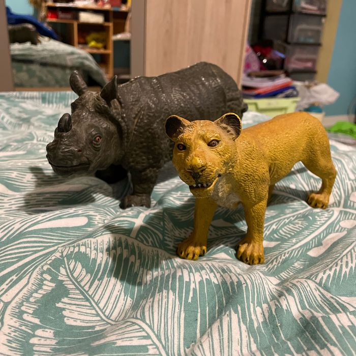 Figurine