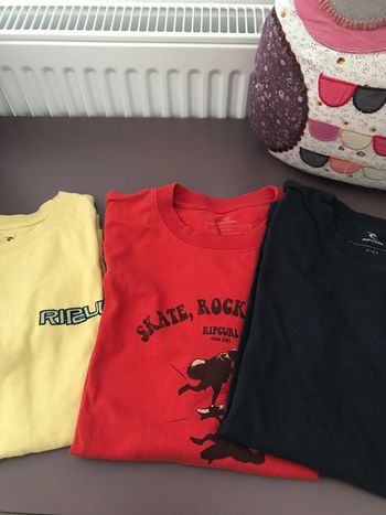 Lot 3 tee-shirts Rip Curl 10 ans