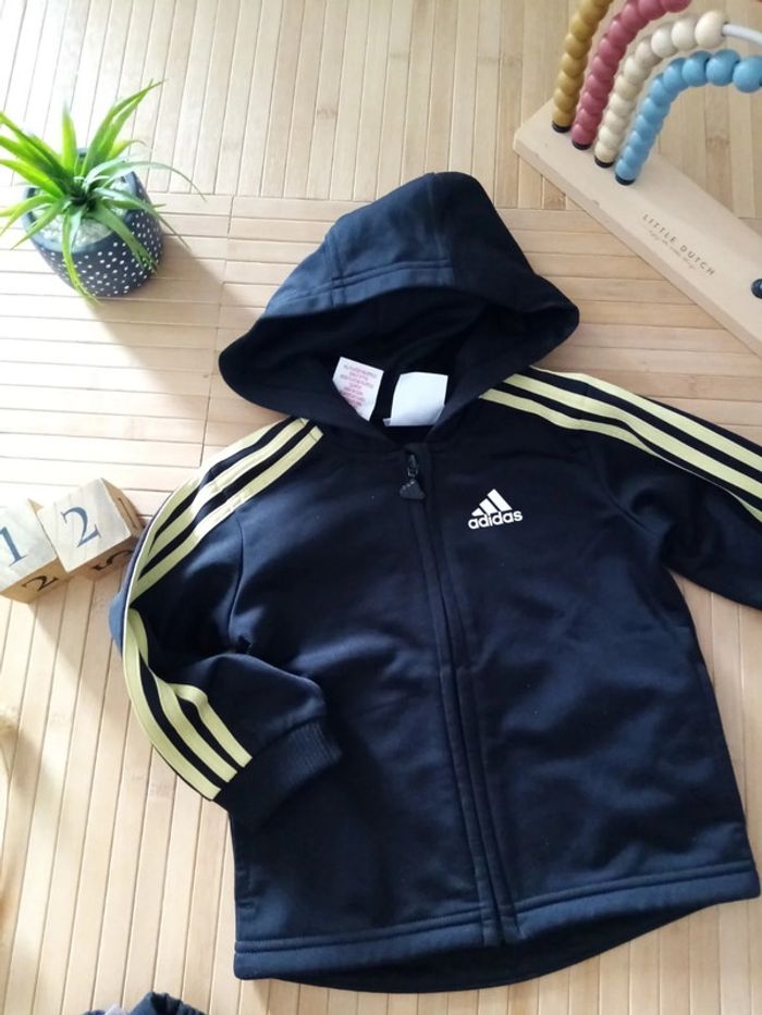 Pantalon Adidas 9-12mois + veste floquée - photo numéro 4