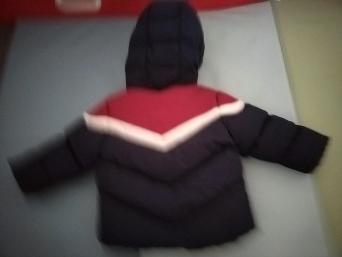 Manteau doublé polaire kiabi tbe 18 mois - photo numéro 2