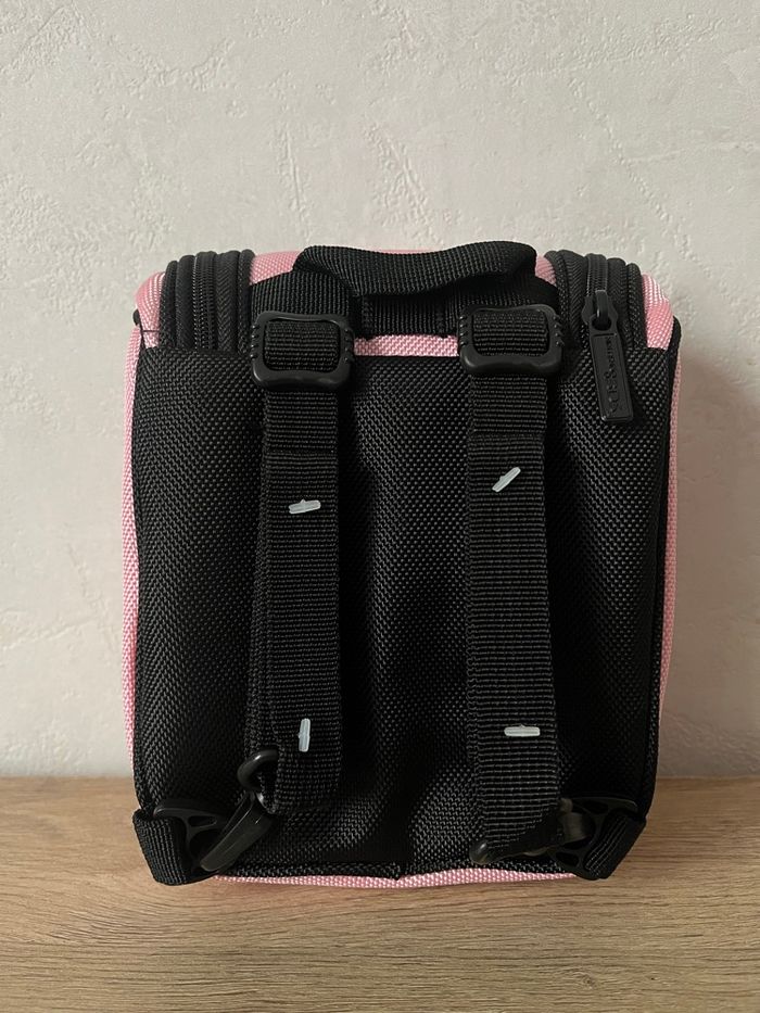 Sacoche officielle Hello Kitty Nintendo 3DS - photo numéro 2