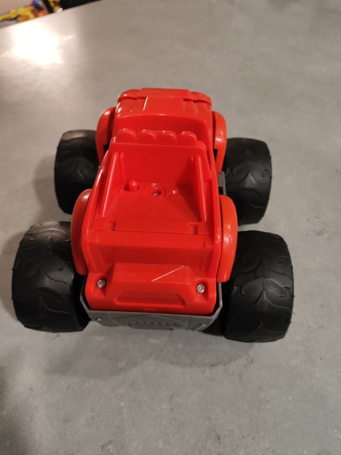 Camion Blaze Pompier transformable Fisher-Price - photo numéro 7