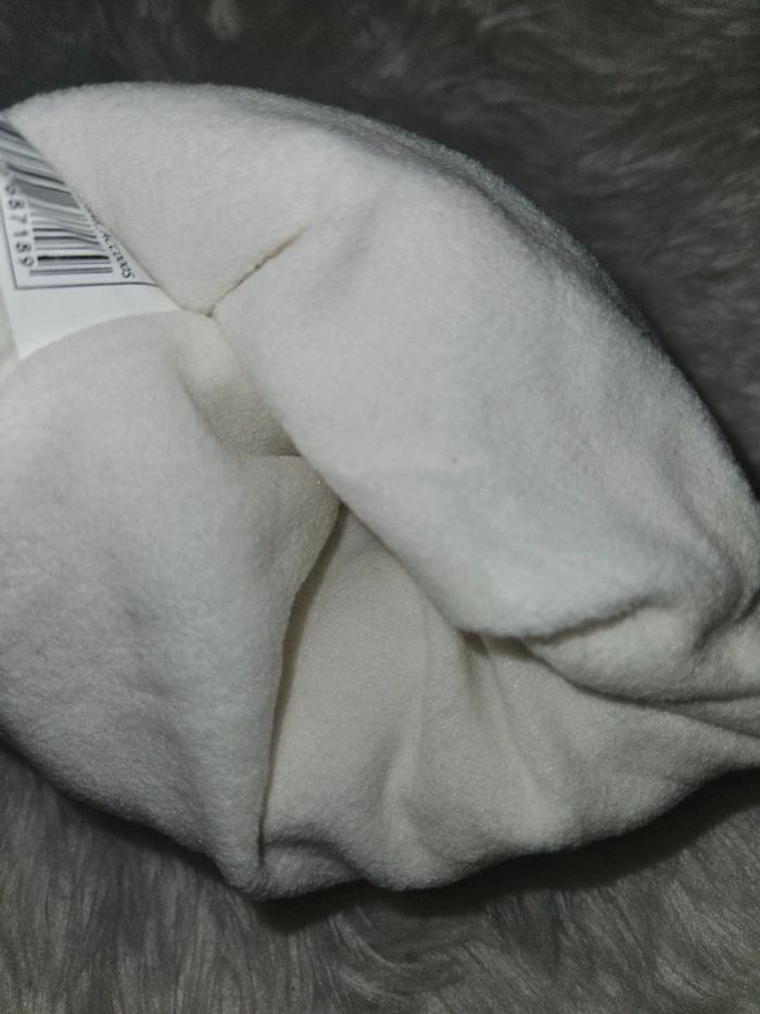 Bonnet bébé beige avec filaments argentés – Taille 0-3 mois - photo numéro 3