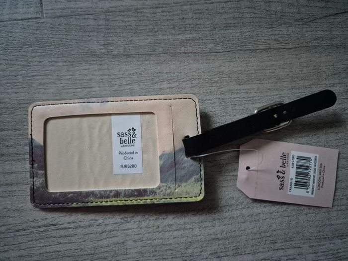 Etiquette à bagage Sass & Belle And so the adventure begins - photo numéro 4