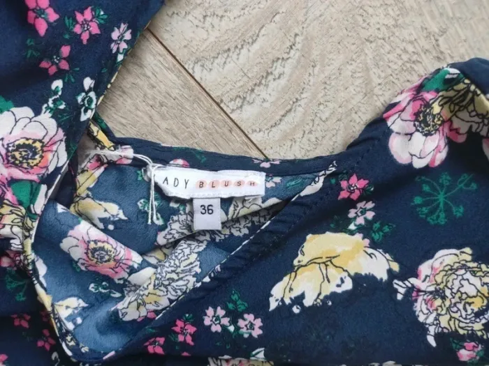 Combi pantalon 7/8ème bleu nuit dos noué motifs fleuris colorés taille 36 Lady Blush - photo numéro 9
