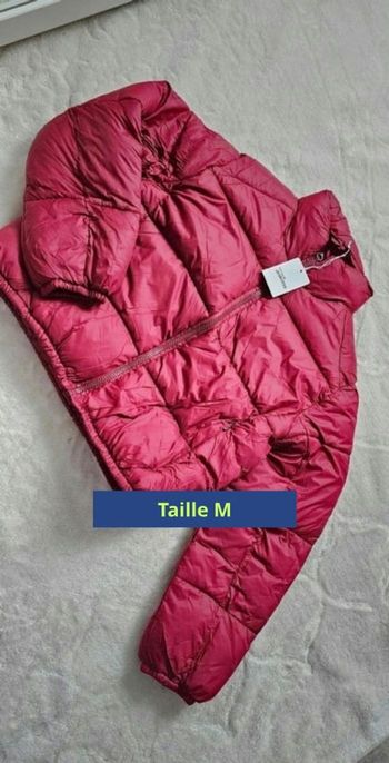 Doudoune de la marque jennyfer neuf taille M