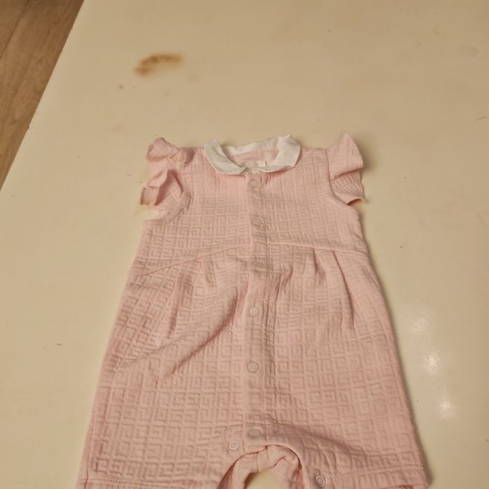 Combinaisons givenchy - photo numéro 8