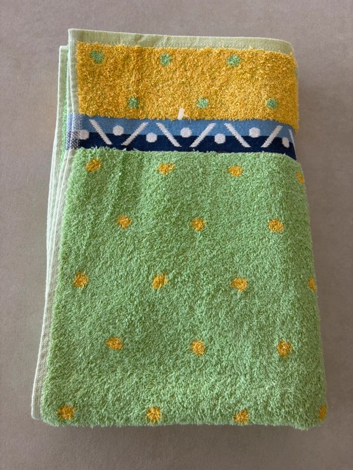 Grande serviette de bain neuve 100% coton - photo numéro 3