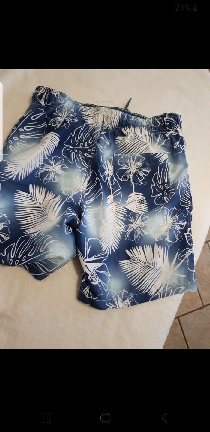 Short de bain taille 12 ans - photo numéro 3
