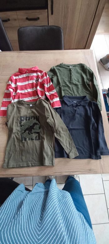 4 tee-shirt manches longues 5ans