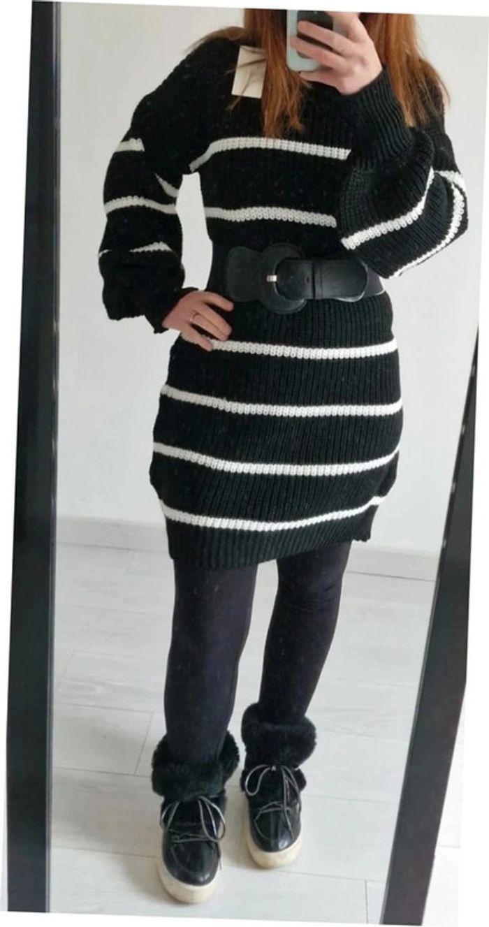 Robe pull rayé noire et blanche