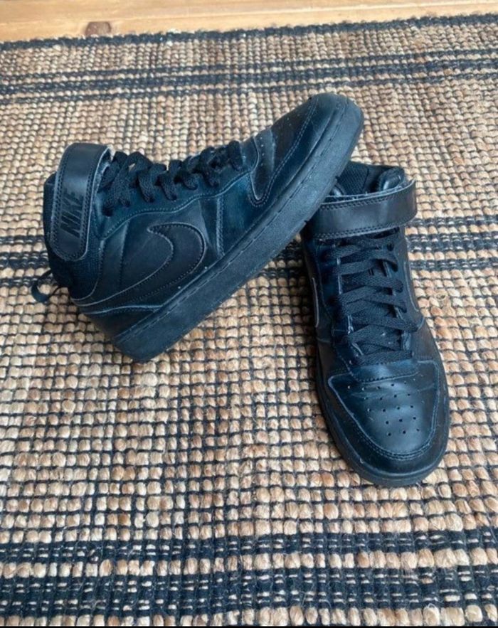 Basket air force 1 mid unisexe montante noire montante