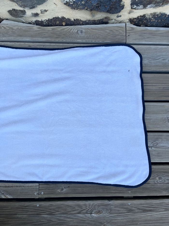 Couverture en polaire douce blanche et bleu marine - Obaibi - photo numéro 3