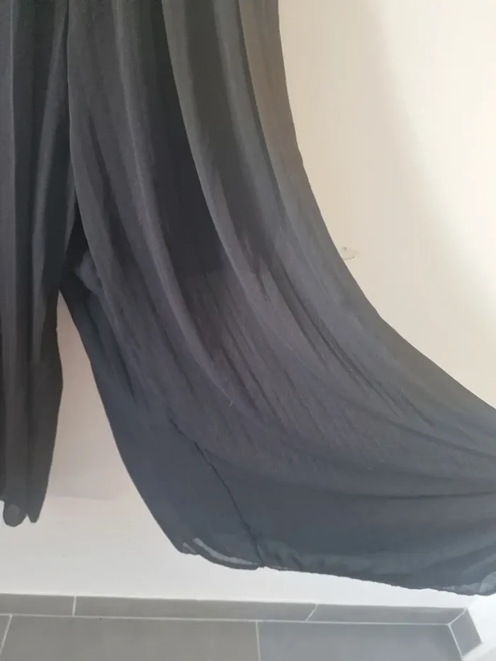 Pantalon large et fluide - photo numéro 3