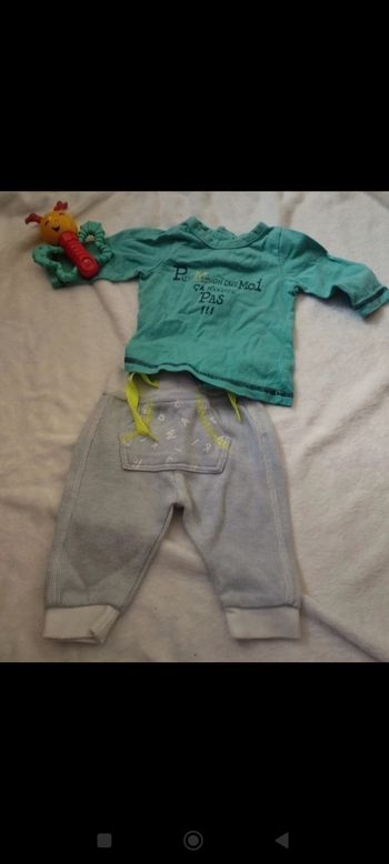 Lot de deux vêtements 3m