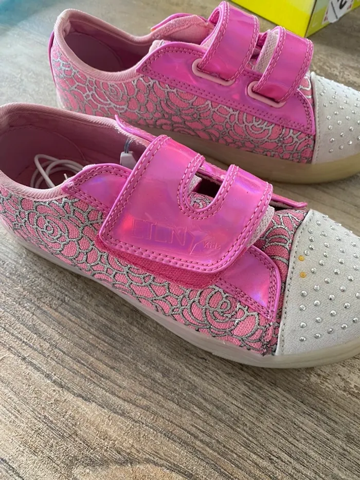 Chaussures baskets fille lumineuses taille 36 - photo numéro 4