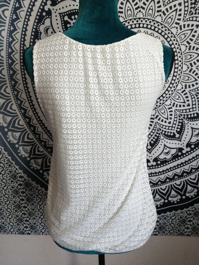 Top blanc crème en dentelle graphique doublé / sans marque / (TU) - photo numéro 5