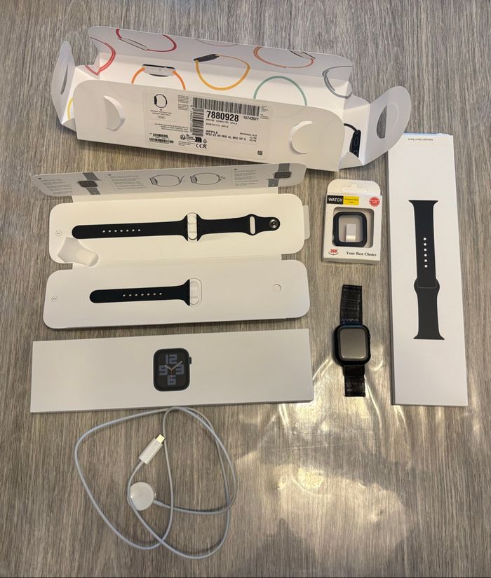 Montre Apple Watch SE - photo numéro 6