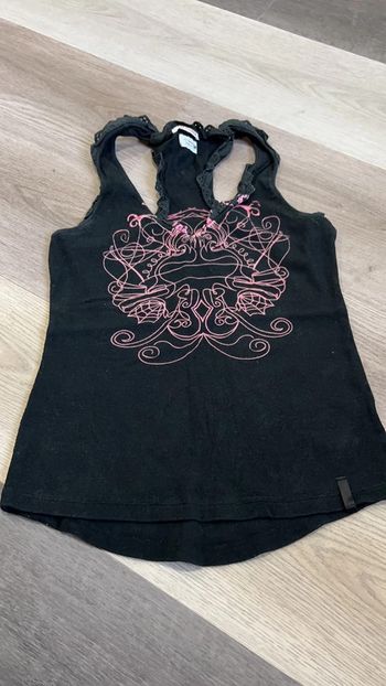 Debardeur Lee Cooper taille M correspond à un 38 40